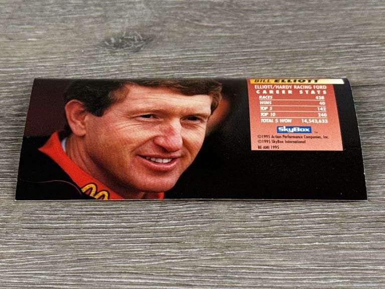 Bill Elliott #94 Mac Tonight Ford Thunderbird Stock Car Bank, 1/24, 1995 Limited Edition, 1 Of 5004, Racing Collectables Action Platinum Series, SkyBox Trading Card