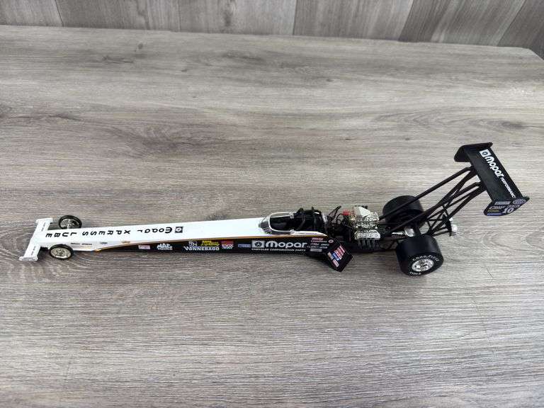 Tommy Johnson Mopar Top Fuel Dragster, 1/24, 1995 Limited Edition, 1 Of 7500, Racing Collectables Action Platinum Series