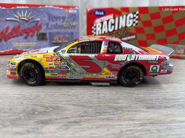 Terry Labonte #5 Kellogg’s Iron Man 1998 Monte Carlo Atock Car Bank, 1/24, Limited Edition, 1 Of 3500, Action Racing Collectables Club Of America