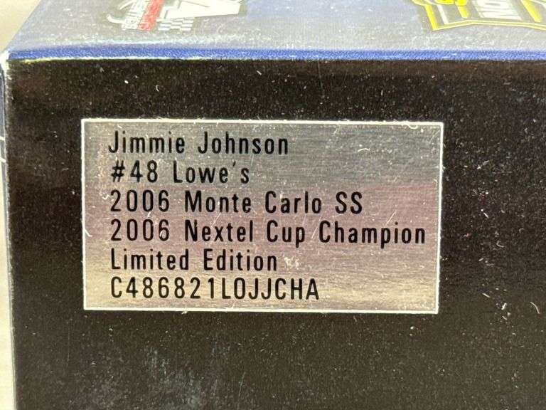 Jimmie Johnson #48 Lowe’s 2006 Monte Carlo SS Stock Car, 1/24, Limited Edition, 2006 NEXTEL Cup Champion, Action