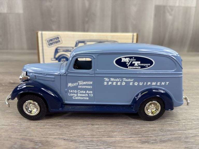 Mickey Thompson 1938 Chevrolet Panel Truck Bank, 1/25, Limited Edition, Performance Pioneers #5, Ertl, The Eastwood Company