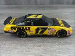 Matt Kenseth #17 Dewalt Tools 1999 Monte Carlo Stock Car Bank, 1/24, Limited Edition, 1 Of 2508, Action