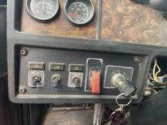 1998 Kenworth T 600