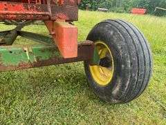 Killbros 350 Hopper Wagon on John Deere 1065 Running Gear