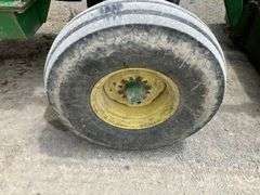 2840 John Deere w/ 148 Loader