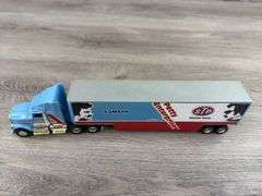 Esmark/Petty Enterprises #43 STP International Navistar Racing Team Transporter, 1/64, Limited Edition, Past & Present, White Rose Collectibles, Ertl, Original Shipping Box