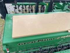 Great Plains 1500 solid stand Grain Drill
