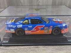 Terry Labonte #5 Kellogg’s Special 1997 Monte Carlo Stock Car, 1/24, Certificate Of Authenticity, 1 Of 6600, Revell Collection