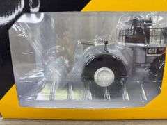 Caterpillar 944F Wheel Loader, 1/50, Special White Edition