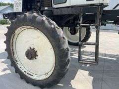 Willmar 765 self propelled sprayer 80ft boom