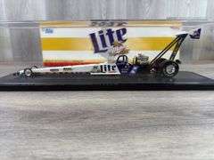 Larry Dixon Miller Lite 1997 Top Fuel Dragster, 1/24, Limited Edition, 1 Of 10,000, Action