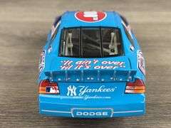 Richard Petty/Yogi Berra #43/#8 NY Yankees 100th Anniversary 2003 Intrepid Stock Car, 1/24, Limited Edition, 1 Of 5,700, Action