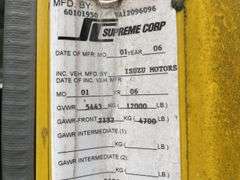 2006 GMC W3500 Box Truck