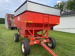 Korey 325 hopper wagon