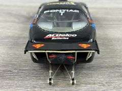 Warren Johnson GM Goodwrench Plus Superman 1999 Pontiac Pro Stock, 1/24, Limited Edition, #397/3000, Certificate Of Authenticity, Revell Collection