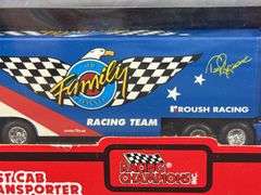 Ted Musgrave The Family Channel Racing Team Transporter, 1/64, 1995 Preview Edition, Racing Champions