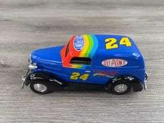 Jeff Gordon #24 DuPont 1937 Chevy Sedan Delivery Bank, 1/25, Limited Edition, 1993, Liberty Classics