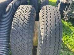1987 International S 2500 Series tractor