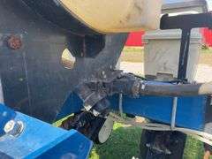 2016 Kinze Interplant 3000 planter