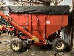 Hopper Wagon w/ Auger