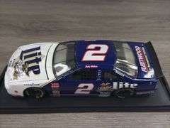 Rusty Wallace #2 Miller Lite 1997 Ford Thunderbird Stock Car, 1/24, Limited Edition, Action