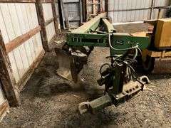 2800 John Deere Plow