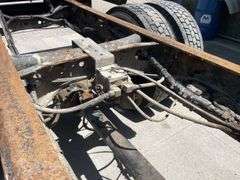 International 4300 DT466