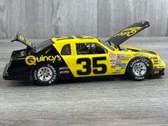 Alan Kulwicki #35 Quincy’s Steak House 1986 Ford Thunderbird Stock Car, 1/24, Limited Edition, 1 Of 3780, Historical Series, Action