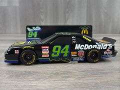 Bill Elliott #94 McDonald’s/Batman Forever Thunderbat Ford Stock Car Bank, 1/24, 1995 Limited Edition, Action