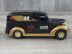 Robert Pressley #59 Alliance Racing Team 1938 Chevy Panel Truck Bank, 1/25, 1 Of 750, Ertl