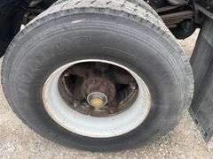 1992 GMC TopKick single axle tractor