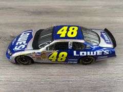 Jimmie Johnson #48 Lowe’s 2004 Monte Carlo Stock Car, 1/24, Limited Edition, 1 Of 9300, Action