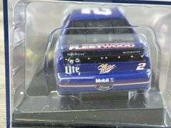 Rusty Wallace #2 Miller Lite 1997 Ford Thunderbird Stock Car, 1/24, Certificate Of Authenticity, Revell Collection