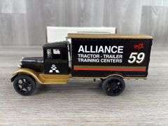 Robert Pressley #59 Alliance Racing 1931 Hawkeye Motor Truck Bank, 1/34, #92/1460, Ertl