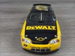Matt Kenseth #17 Dewalt Tools 1999 Monte Carlo Stock Car, 1/24, Limited Edition, 1 Of 4008, Action