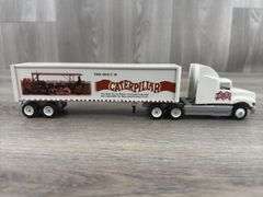 Caterpillar Holt 30 Tractor Trailer, 1/64, Winross