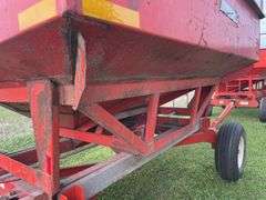 Turnco 225-4 Hopper Wagon