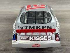 Kevin Harvick #29 Special Edition Hershey’s Kisses 2004 Monte Carlo Stock Car, 1/24, Limited Edition, 1 Of 9,672, Action