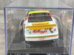 Terry Labonte #5 Kellogg’s Corny 1998 Monte Carlo Stock Car, 1/24, Certificate Of Authenticity, 1 Of 5004, Revell Collection