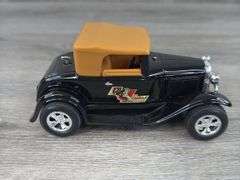 1931 Ford Roadster Go W/Edelbrock Bank, 1/25, Limited Edition, Performance Pioneer #7, The Eastwood Company