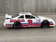 Jeff Burton #8 Baby Ruth 1990 Thunderbird Stock Car, 1/24, Limited Edition, 1 Of 8,004, Action