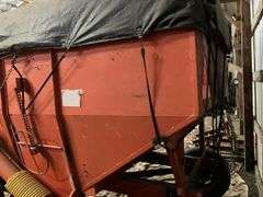 Hopper Wagon w/ Auger