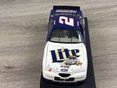 Rusty Wallace #2 Miller Lite 1997 Ford Thunderbird Stock Car, 1/24, Limited Edition, Action