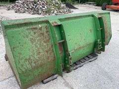John Deere 7ft bucket