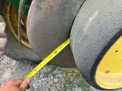 7200 John Deere Planter