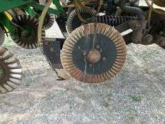 7200 John Deere Planter