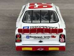 Kevin Harvick #29 GM Goodwrench Service Plus 2001 Monte Carlo Stock Car, 1/24, Limited Edition, Action