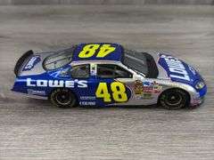Jimmie Johnson #48 Lowe’s 2004 Monte Carlo Stock Car, 1/24, Limited Edition, 1 Of 9300, Action