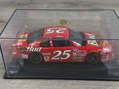 Ricky Craven #25 Budweiser “Louie The Lizard” 1997 Monte Carlo Stock Car, 1/24, Certificate Of Authenticity, 1 Of 5004, Revell Collection