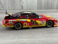 Bill Elliot #94 McDonald’s 2000 Taurus Stock Car, 1/24, Limited Edition, Action
